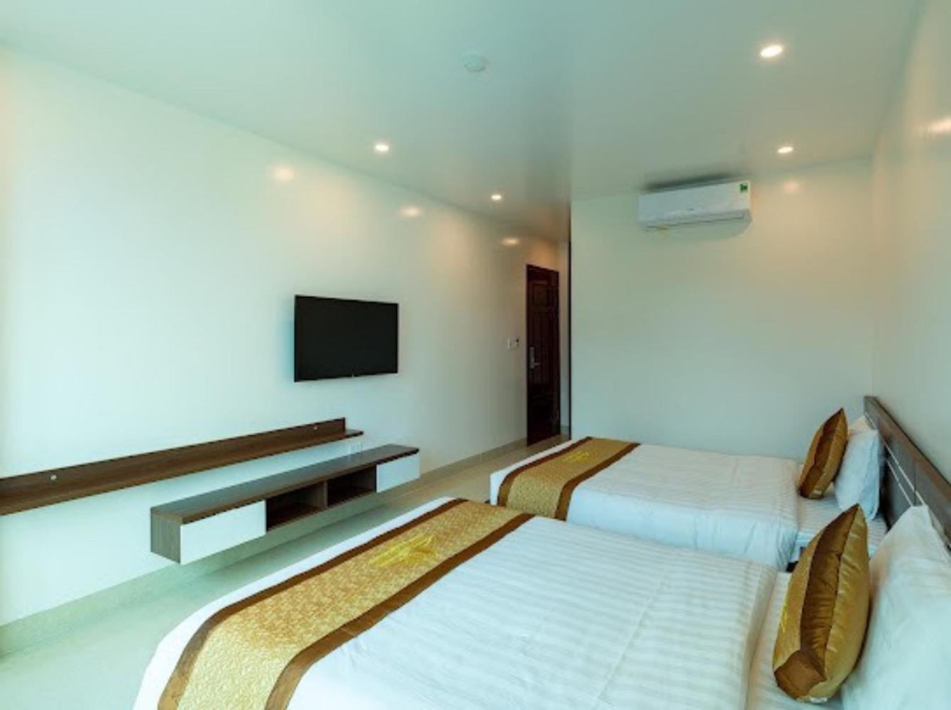 Tung Quang Hotel Dong Khe Sau Exteriér fotografie
