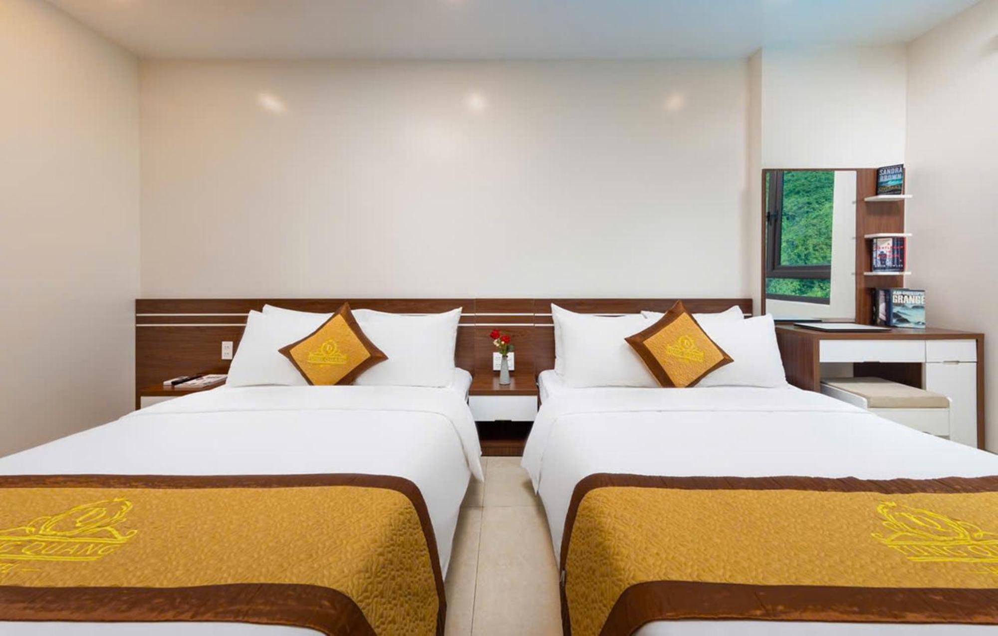 Tung Quang Hotel Dong Khe Sau Exteriér fotografie