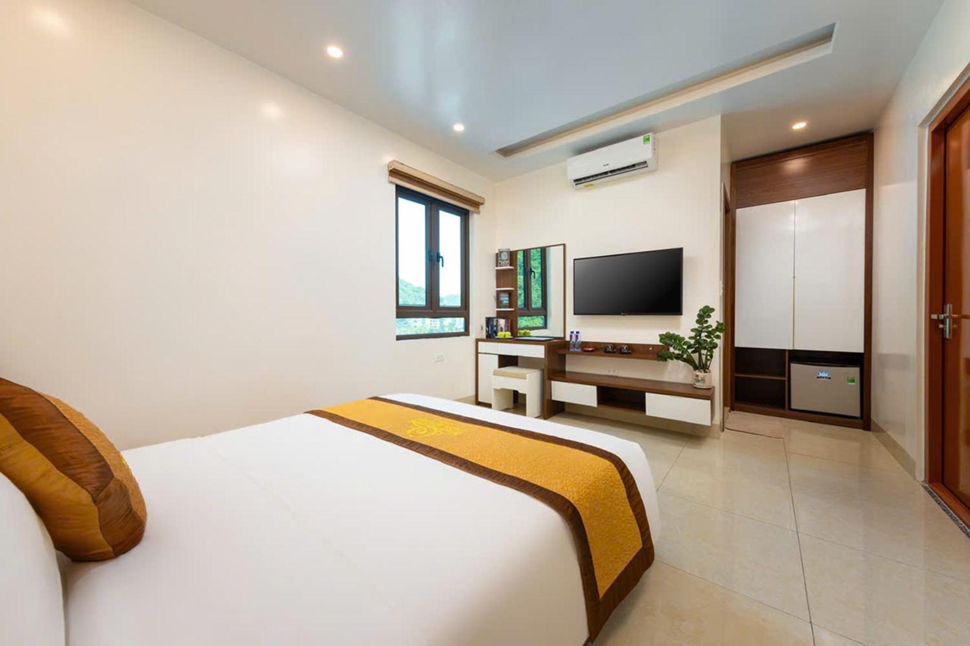 Tung Quang Hotel Dong Khe Sau Exteriér fotografie
