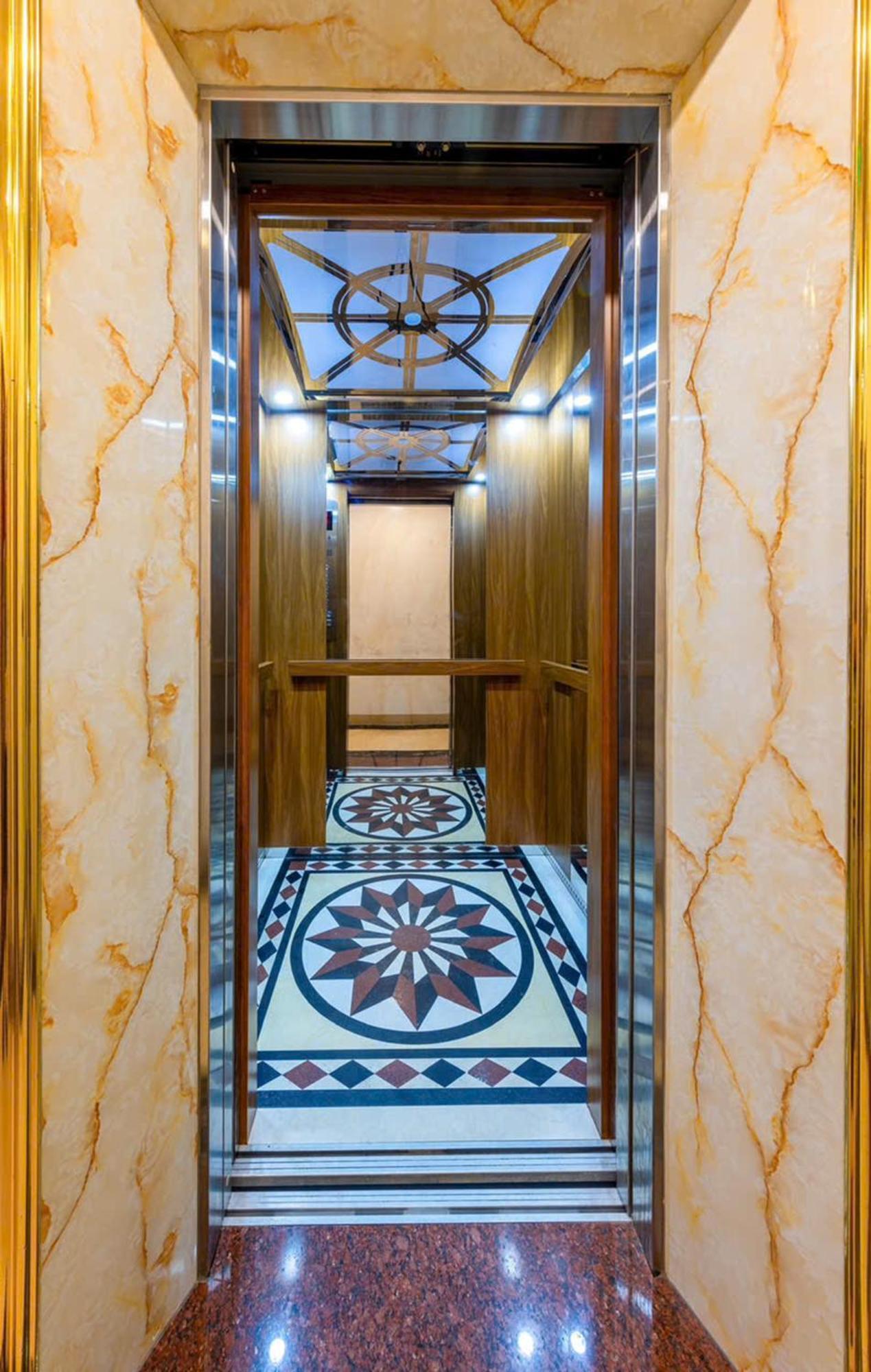 Tung Quang Hotel Dong Khe Sau Exteriér fotografie